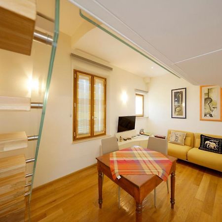 Siena Uptown - Sabrina'S Cozy Apartment Exterior foto