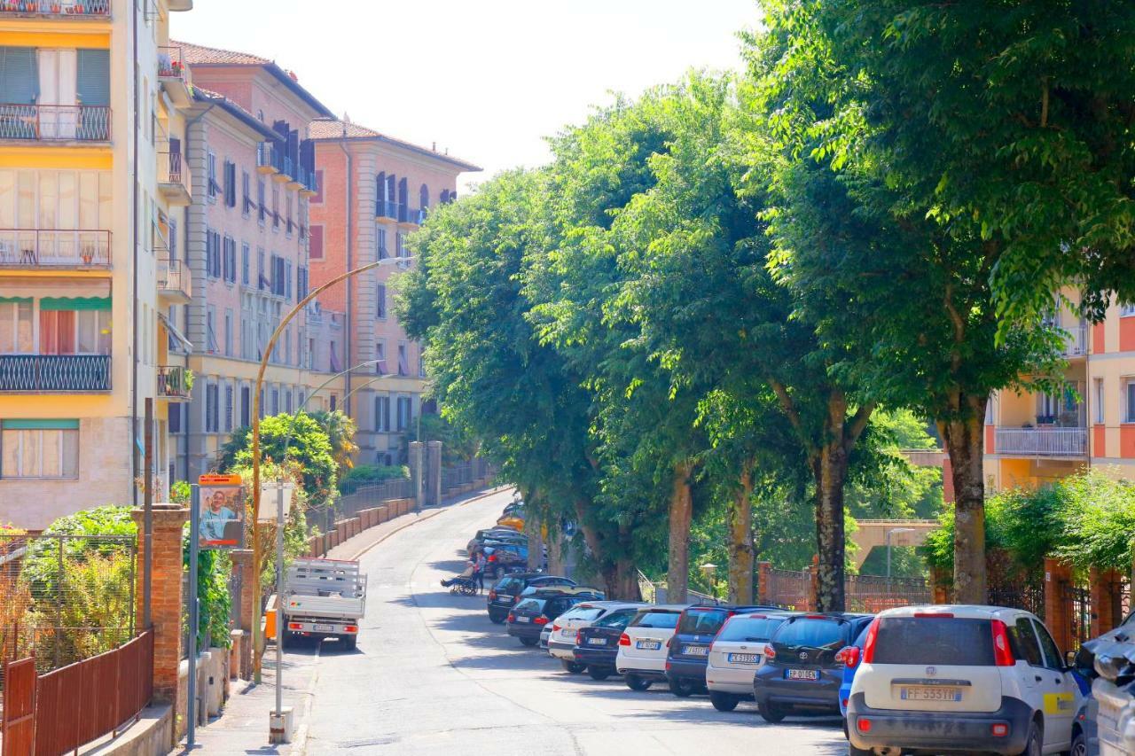 Siena Uptown - Sabrina'S Cozy Apartment Exterior foto
